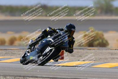 media/Oct-08-2022-SoCal Trackdays (Sat) [[1fc3beec89]]/Turn 14 (1050am)/